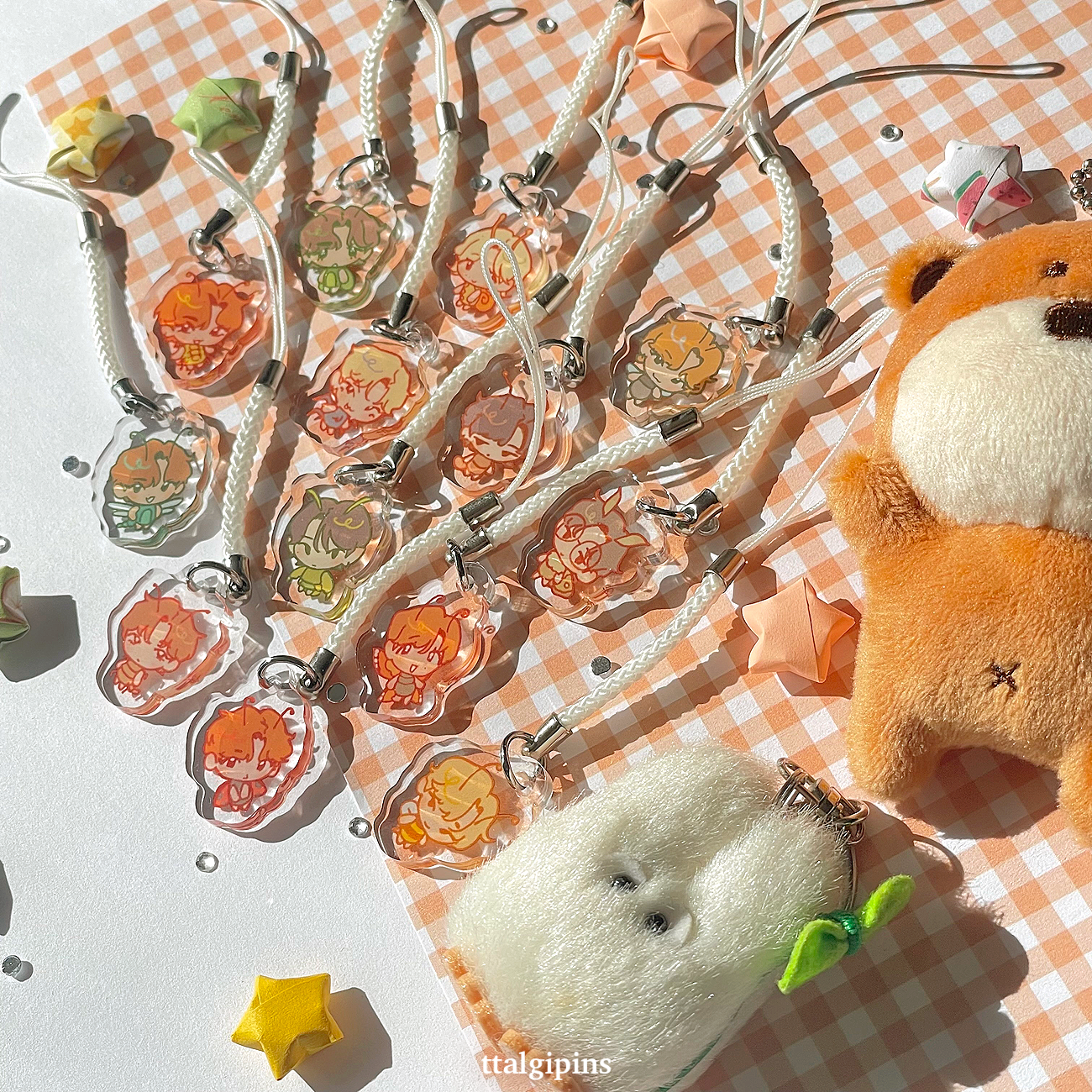 Seventeen ‘BUG-TEEN!’ Blind Bag Keychains & Charms